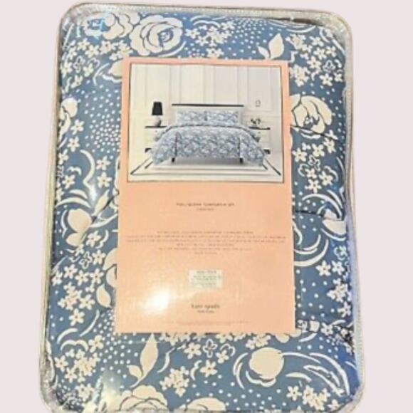 NEW Kate Spade Full/Queen Comforter and 2 Shams Set Fun Floral Blue White Cotton - Picture 2 of 4